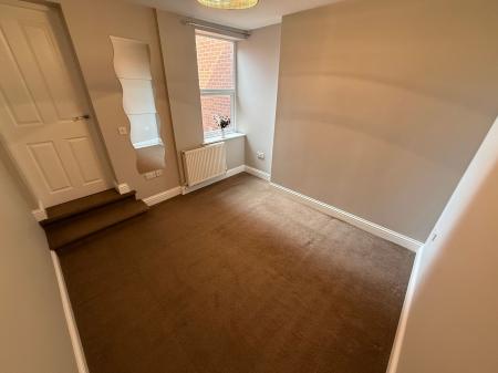 1 bedroom Flat to let in Station Street, Burton-On-Trent, DE14