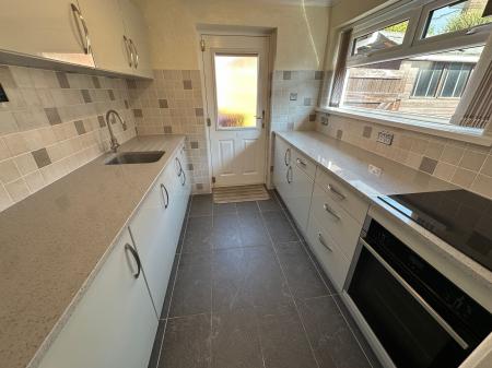 2 bedroom Semi-detached bungalow for sale in Kestrel Way, Burton-On-Trent, DE15