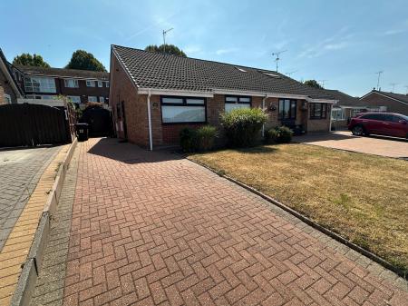 Kestrel Way, Burton-On-Trent, DE15