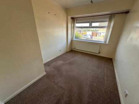 2 bedroom Semi-detached bungalow for sale in Kestrel Way, Burton-On-Trent, DE15