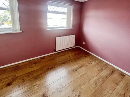 2 bedroom Terraced House for sale in Barley Close, Burton-On-Trent, DE14