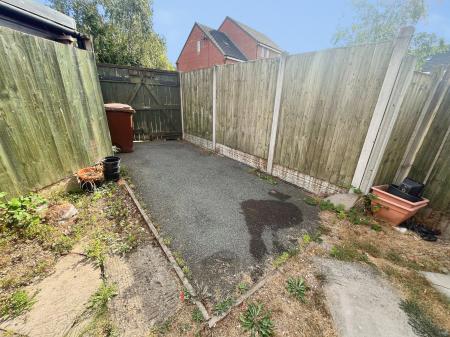 2 bedroom Terraced House for sale in Barley Close, Burton-On-Trent, DE14