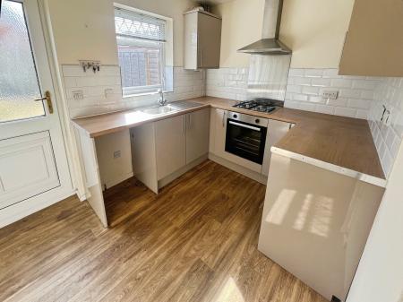 2 bedroom Terraced House for sale in Barley Close, Burton-On-Trent, DE14