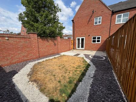 3 bedroom Semi-detached house for sale in Horninglow Road, Burton-On-Trent, DE14