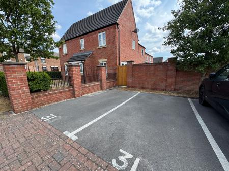 3 bedroom Semi-detached house for sale in Horninglow Road, Burton-On-Trent, DE14