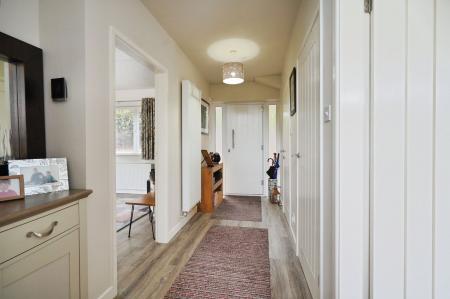 3 bedroom Detached house for sale in Riverbank House, 98 Newton Road, Burton-On-Trent - DE15 0TX
