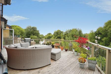 3 bedroom Detached house for sale in Riverbank House, 98 Newton Road, Burton-On-Trent - DE15 0TX