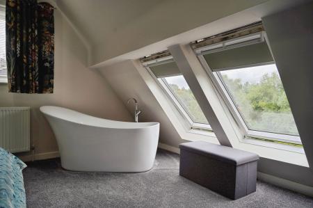3 bedroom Detached house for sale in Riverbank House, 98 Newton Road, Burton-On-Trent - DE15 0TX