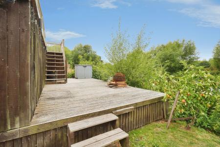 3 bedroom Detached house for sale in Riverbank House, 98 Newton Road, Burton-On-Trent - DE15 0TX