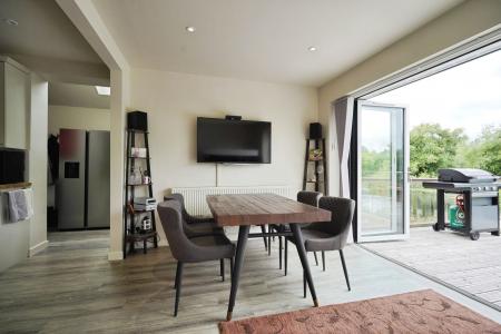 3 bedroom Detached house for sale in Riverbank House, 98 Newton Road, Burton-On-Trent - DE15 0TX