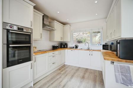 3 bedroom Detached house for sale in Riverbank House, 98 Newton Road, Burton-On-Trent - DE15 0TX