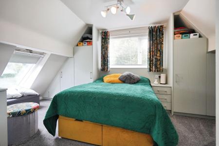 3 bedroom Detached house for sale in Riverbank House, 98 Newton Road, Burton-On-Trent - DE15 0TX