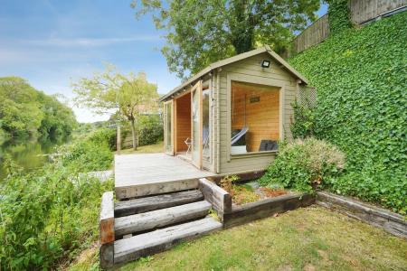 3 bedroom Detached house for sale in Riverbank House, 98 Newton Road, Burton-On-Trent - DE15 0TX