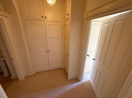 2 bedroom Flat to let in Bretby, Bretby Hall, DE15