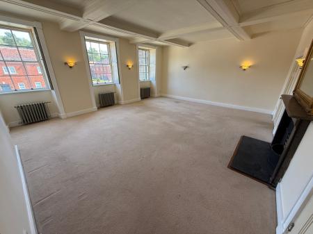 2 bedroom Flat to let in Bretby, Bretby Hall, DE15