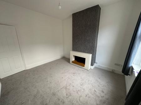 2 bedroom Terraced House for sale in Bearwood Hill Road, Burton-On-Trent, DE15