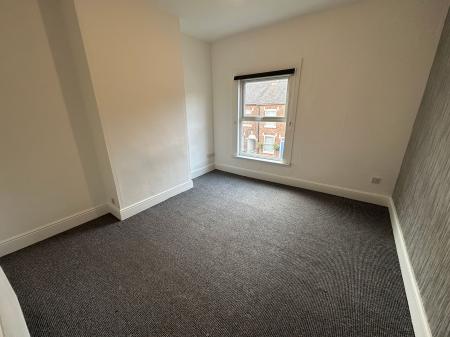 2 bedroom Terraced House for sale in Bearwood Hill Road, Burton-On-Trent, DE15