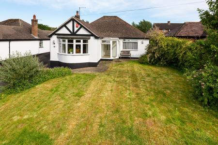 3 bedroom Detached bungalow for sale in Hillside Road, Linton, DE12