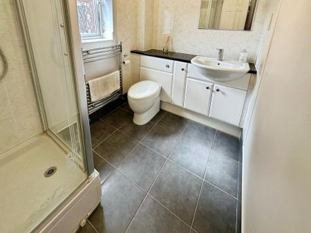 4 bedroom Detached house for sale in The Chase, Rosliston, DE12