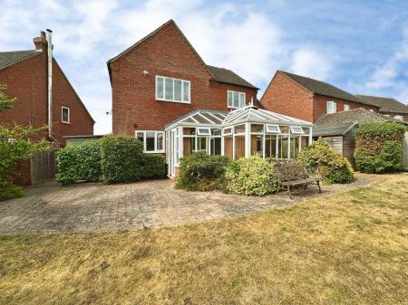 4 bedroom Detached house for sale in The Chase, Rosliston, DE12
