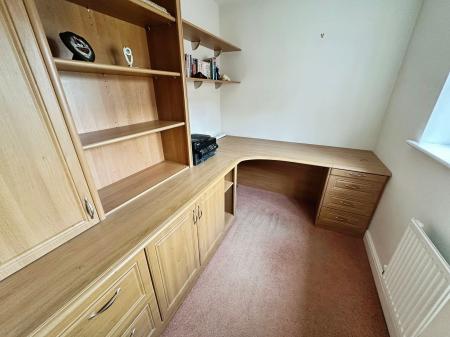 4 bedroom Detached house for sale in The Chase, Rosliston, DE12