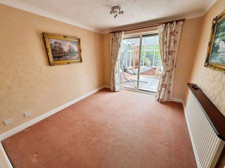 4 bedroom Detached house for sale in The Chase, Rosliston, DE12