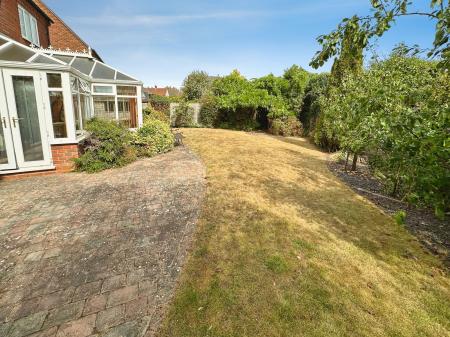 4 bedroom Detached house for sale in The Chase, Rosliston, DE12