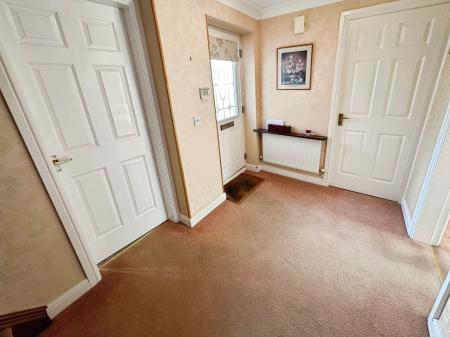 4 bedroom Detached house for sale in The Chase, Rosliston, DE12