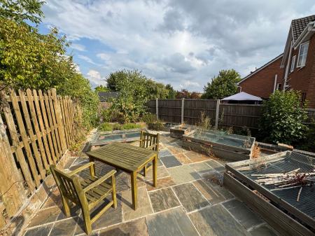 5 bedroom Detached house for sale in Newby Close, Burton-On-Trent, DE15