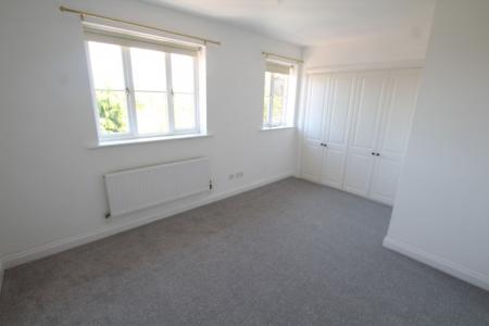 3 bedroom Terraced House to let in Heather Close, Branston, DE14