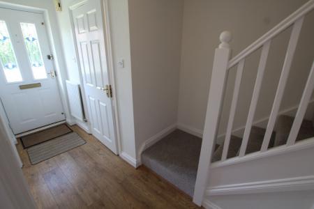 3 bedroom Terraced House to let in Heather Close, Branston, DE14