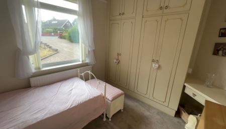 2 bedroom Bungalow for sale in Field Lane, Burton-On-Trent, DE13