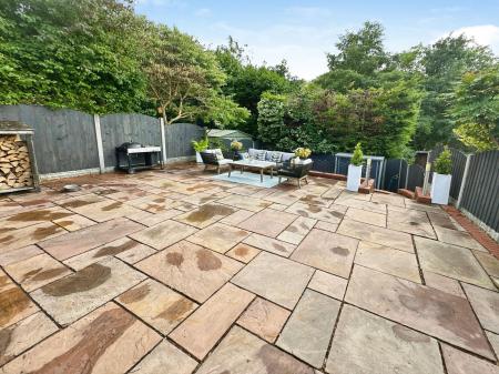 3 bedroom Detached house for sale in Pinfold Close, Repton, DE65