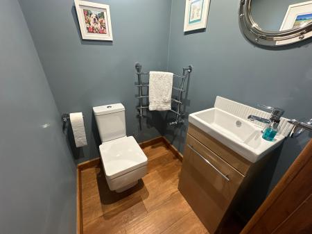 3 bedroom Detached house for sale in Pinfold Close, Repton, DE65