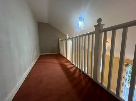 1 bedroom Terraced House for sale in Solent Road, Church Gresley, DE11