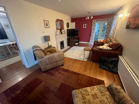 3 bedroom Detached bungalow for sale in Dalebrook Road, Burton-On-Trent, DE15
