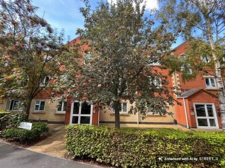 Grants Yard, Burton-On-Trent, DE14
