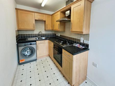 2 bedroom Flat for sale in Grants Yard, Burton-On-Trent, DE14