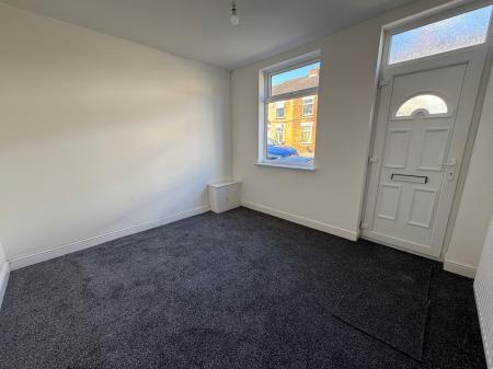 2 bedroom Terraced House for sale in Waterloo Street, Burton-On-Trent, DE14