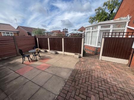 2 bedroom Semi-detached bungalow for sale in Jennings Way, Burton-On-Trent, DE14