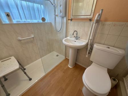 2 bedroom Semi-detached bungalow for sale in Hawks Drive, Burton-On-Trent, DE15