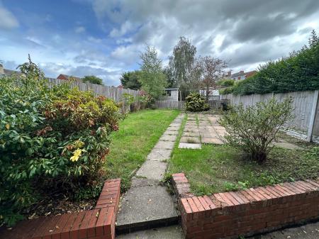 3 bedroom Semi-detached house for sale in George Street, Church Gresley, DE11