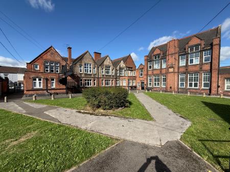1 bedroom Flat to let in Waterloo Street, Waterloo Court Waterloo Street, DE14