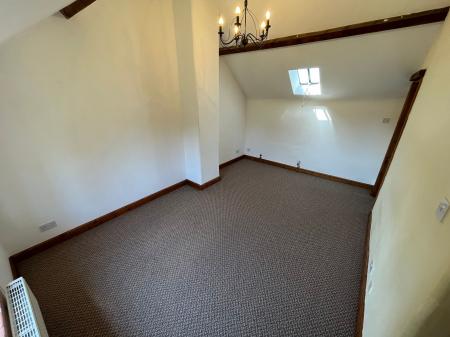 3 bedroom Semi-detached house to let in Hanbury Road, Anslow, DE13