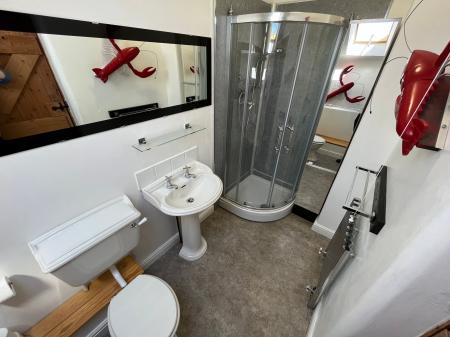 3 bedroom Semi-detached house to let in Hanbury Road, Anslow, DE13