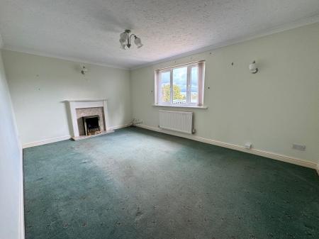 2 bedroom Semi-detached bungalow for sale in Greensmith Close, Burton-On-Trent, DE15