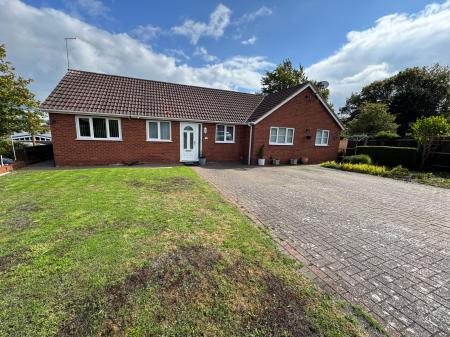 Greensmith Close, Burton-On-Trent, DE15