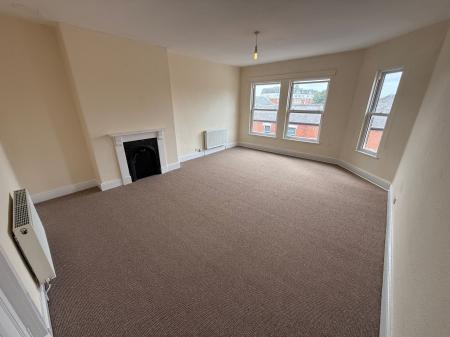 2 bedroom Flat to let in Borough Road, Burton-On-Trent, DE14