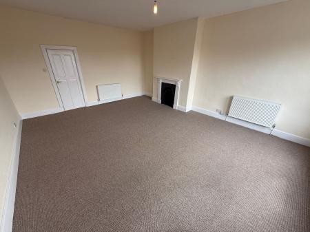 2 bedroom Flat to let in Borough Road, Burton-On-Trent, DE14