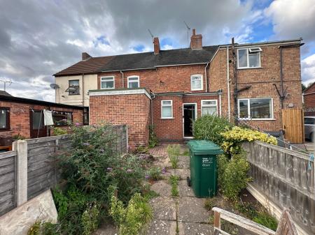 2 bedroom Terraced House for sale in Station Street, Castle Gresley, DE11